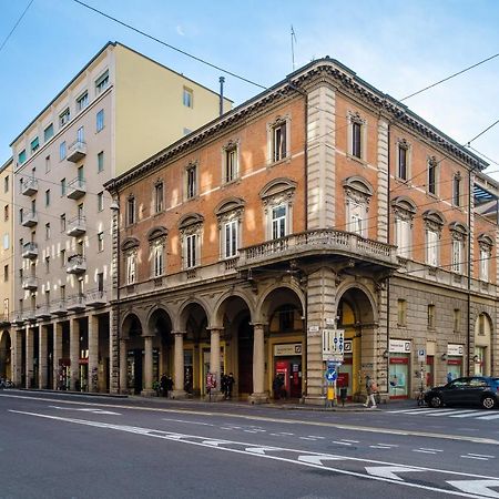 Z8 Comfort In The Heart Of Bologna Bagian luar foto