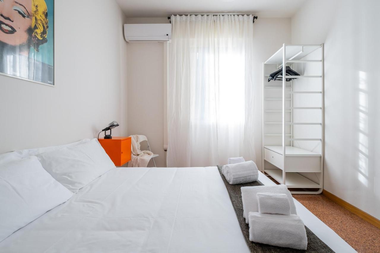 Z8 Comfort In The Heart Of Bologna Bagian luar foto