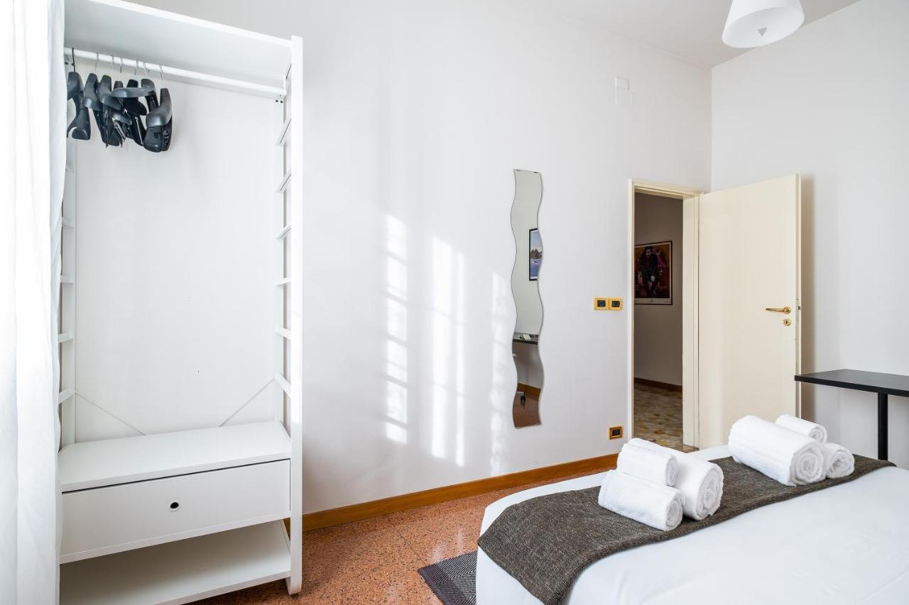 Z8 Comfort In The Heart Of Bologna Bagian luar foto