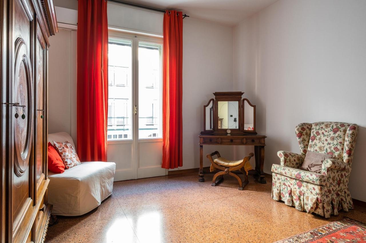 Z8 Comfort In The Heart Of Bologna Bagian luar foto